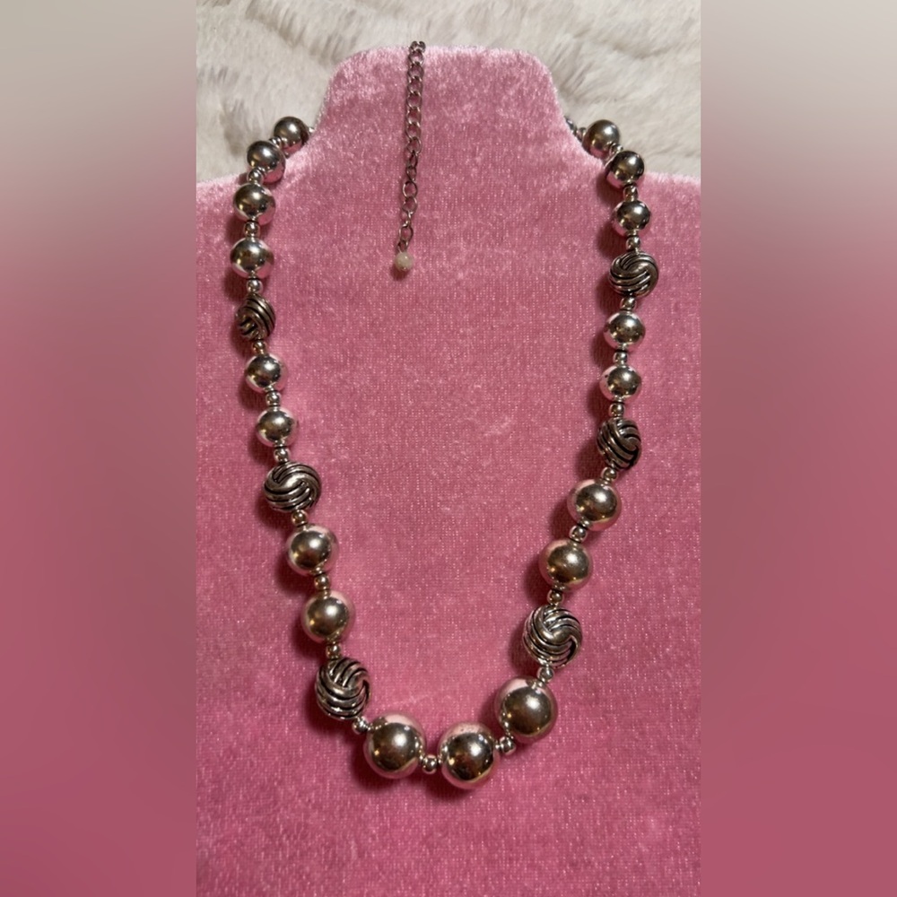 Avon necklace